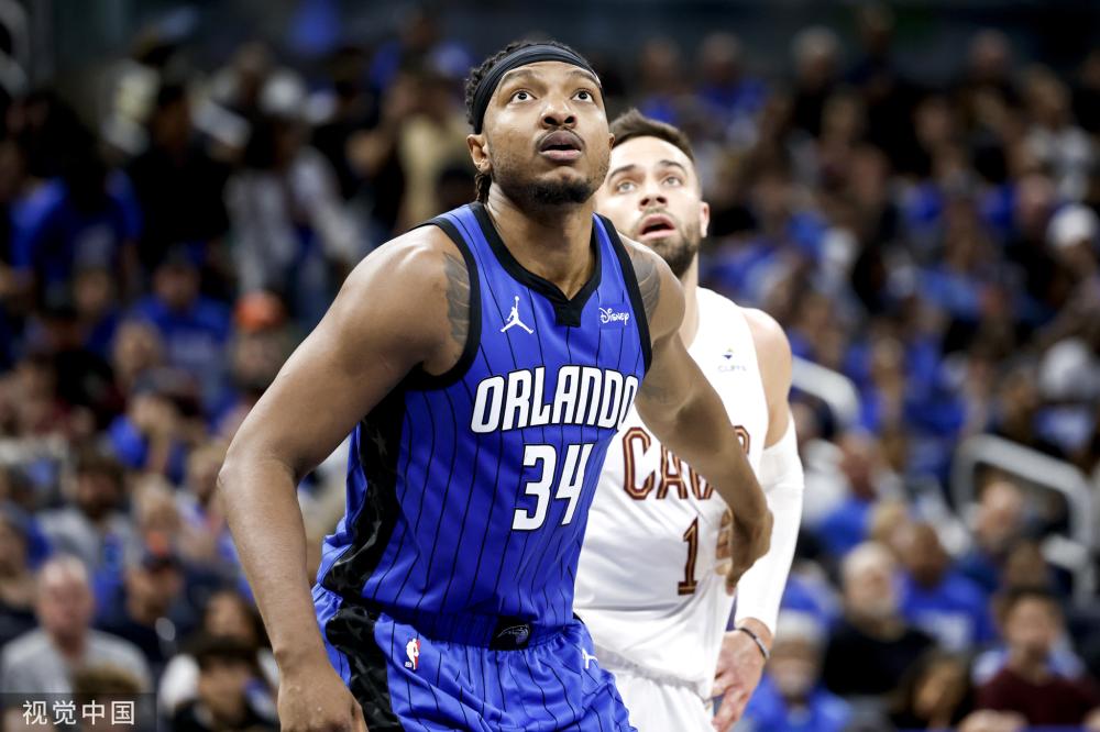 他能够在高 他能够在高