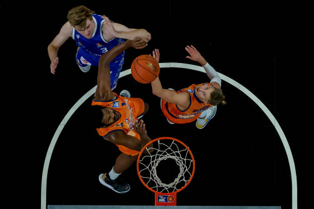 验丰富的中 验丰富的中