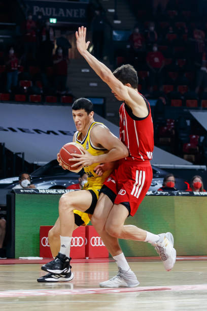 更是一场球 更是一场球